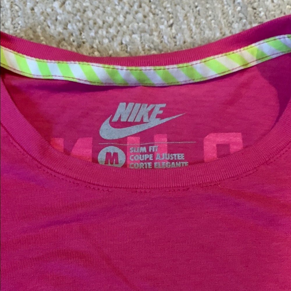 WOMENS NIKE Air Max Pink T-Shirt - Picture 2 of 3